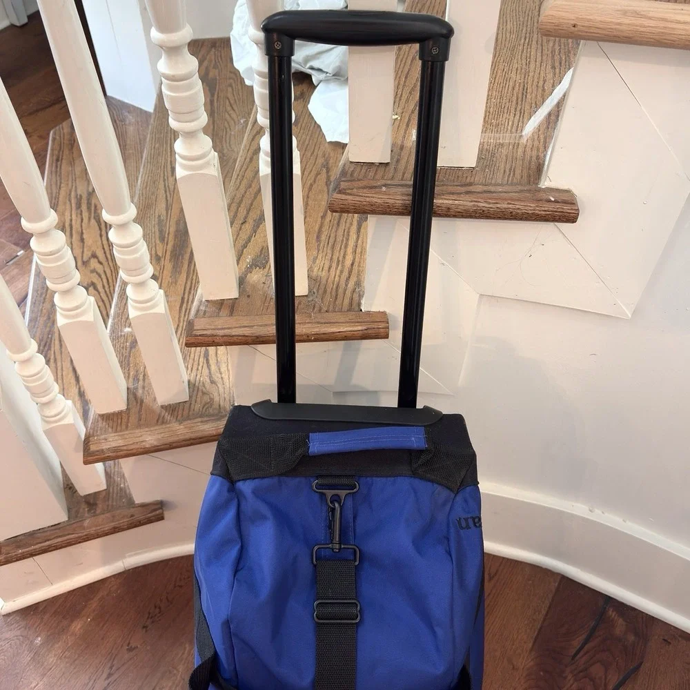 LL Bean 22